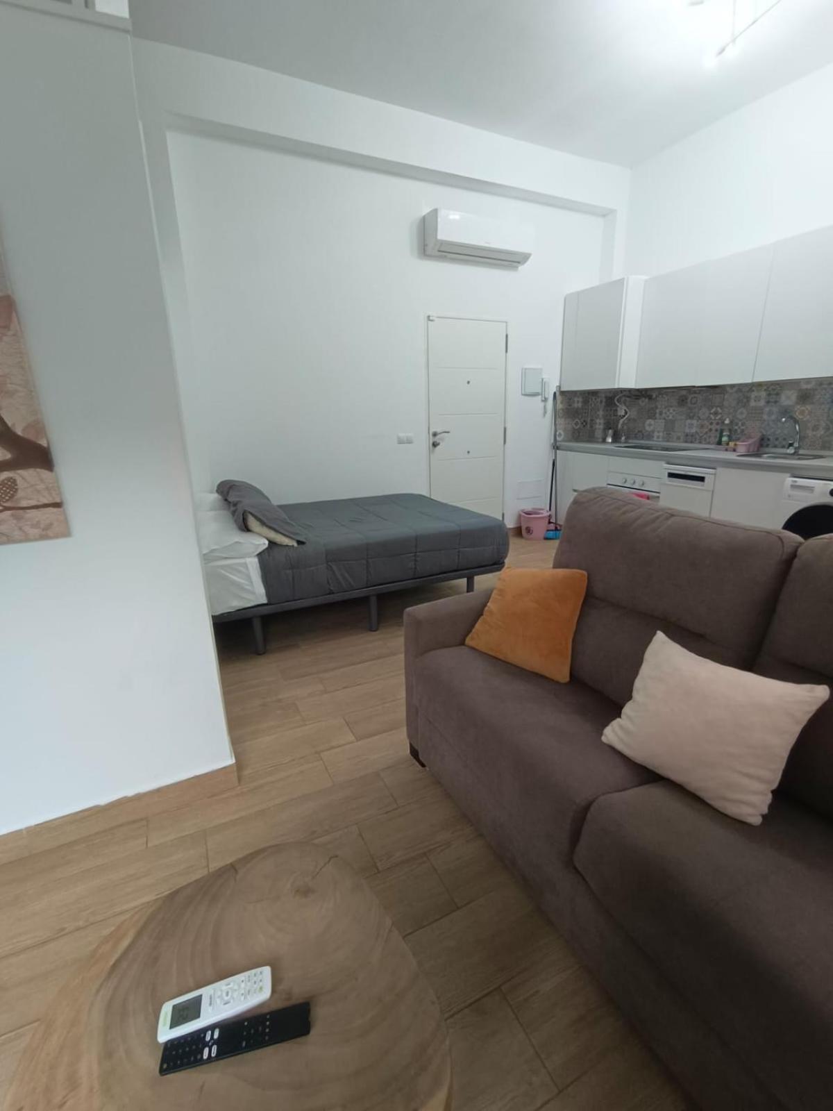 Rockside Residences Suites La Linea La Línea de la Concepción Kültér fotó
