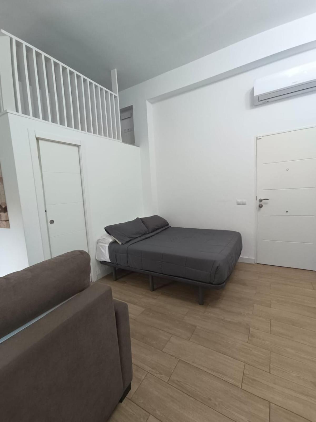 Rockside Residences Suites La Linea La Línea de la Concepción Kültér fotó
